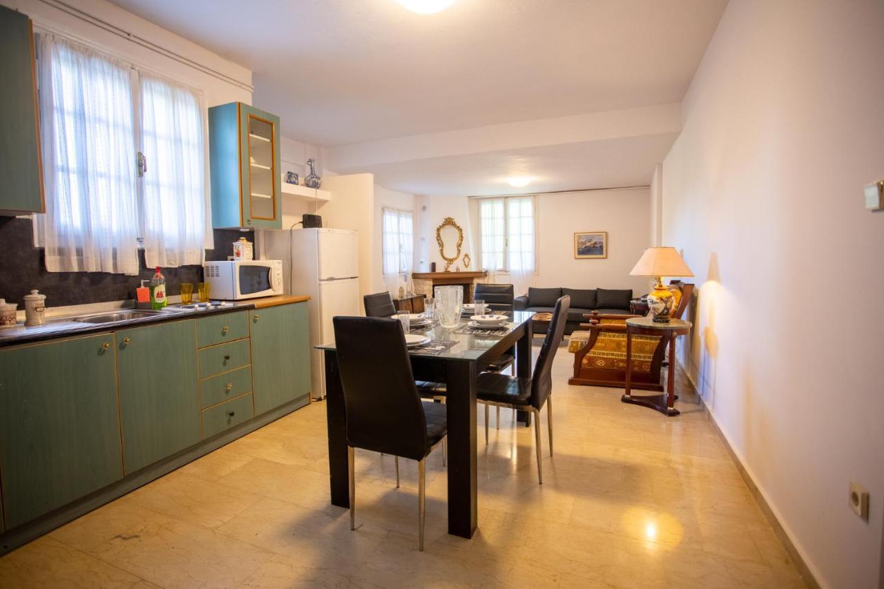 Traditional Villa Appartment With Garden, Also For Gatherings ,15 Minutes From Thessaloniki Airport Luaran gambar